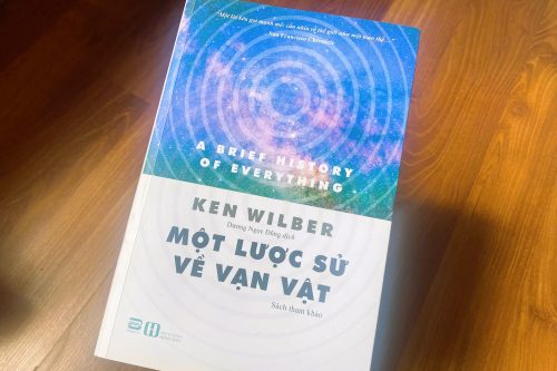 Sách Một Lược sử về vạn vật