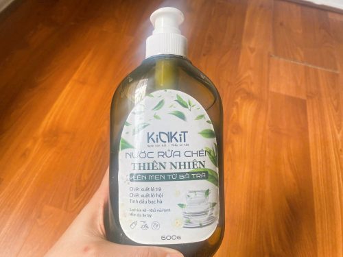 Nước rửa chén bã trà xanh lên men KinKít